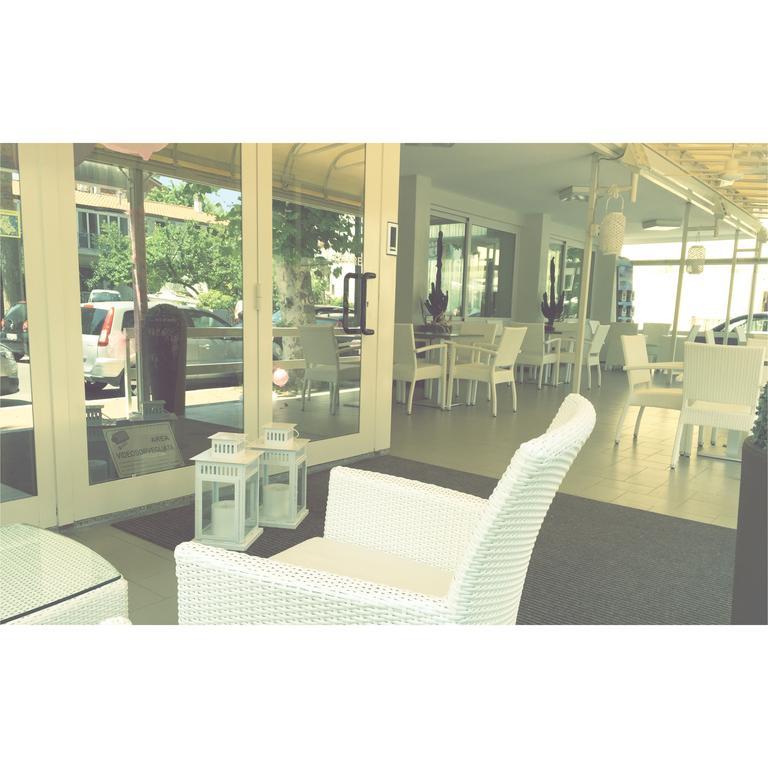 צ'סנטיקו Hotel Solemare מראה חיצוני תמונה